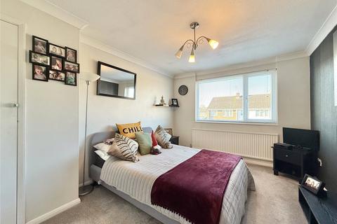 3 bedroom terraced house for sale, Lynwood Drive, Camberley GU16