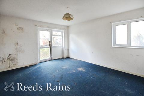undefined, Suffolk Close, Cheshire SK10