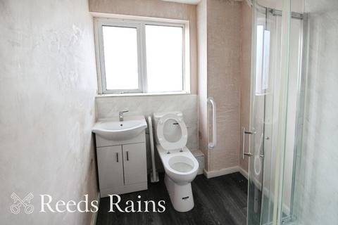 undefined, Suffolk Close, Cheshire SK10
