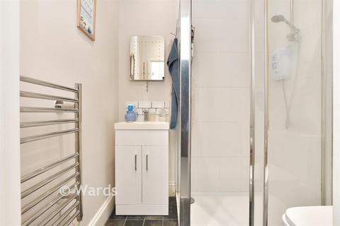 1 bedroom ground floor flat for sale, Surrey Road, Cliftonville, Margate, Kent