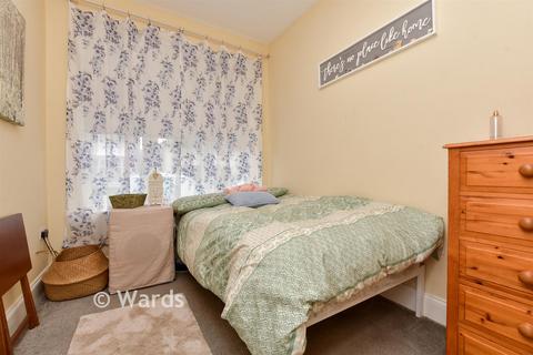 1 bedroom ground floor flat for sale, Surrey Road, Cliftonville, Margate, Kent