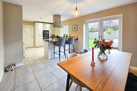 4 bedroom detached house for sale, Cautley Drive, Killinghall, HG3