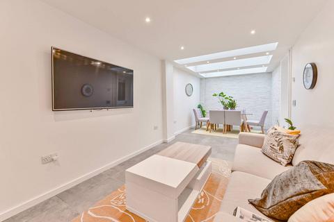 undefined, Danbury Street, London, N1, Angel, London, N1