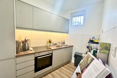 2 bedroom apartment to rent, London N1