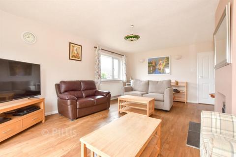 undefined, Sydney Close, Newport PO30