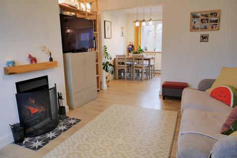 3 bedroom semi-detached house for sale, Ebor Paddock, Calne