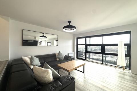 2 bedroom flat to rent, Carrick Quay, Clyde Street, Waterfront
