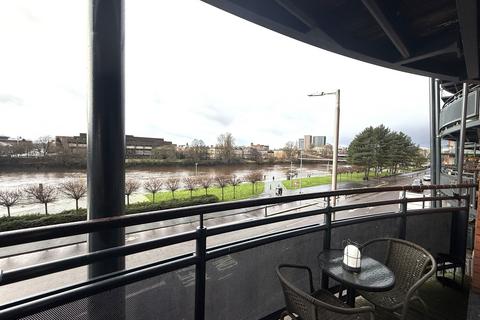 2 bedroom flat to rent, Carrick Quay, Clyde Street, Waterfront