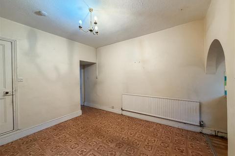 2 bedroom terraced house to rent, Spring Street, Derby DE22