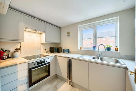 2 bedroom apartment to rent, Sherwood Place,  Headington,  OX3