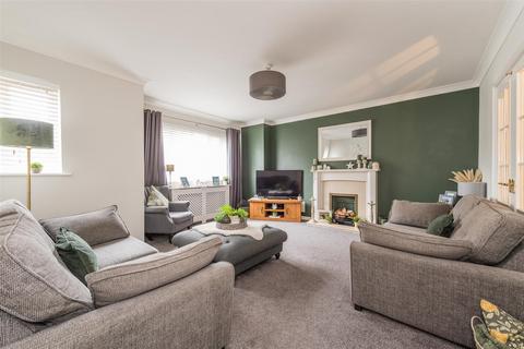 4 bedroom link detached house for sale - Woodpecker Close, Stowmarket IP14