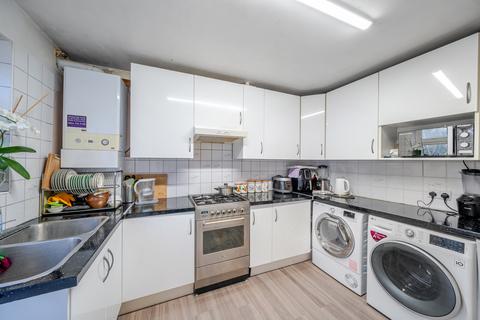 3 bedroom terraced house for sale, Greenway, Pinner