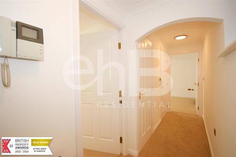 undefined, Executive Apartment, Warwick
