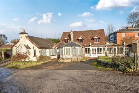 4 bedroom house for sale, Stiffords  Bridge, Cradley, Malvern