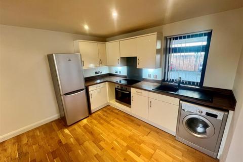 1 bedroom flat to rent, Whaddon Road Cheltenham