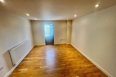 1 bedroom flat to rent, Whaddon Road Cheltenham