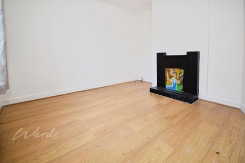 2 bedroom terraced house to rent, Mills Terrace Chatham ME4