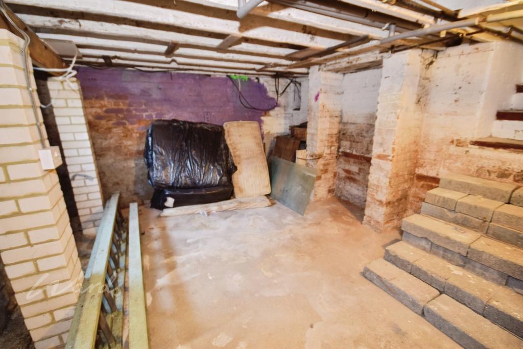 Mills cellar