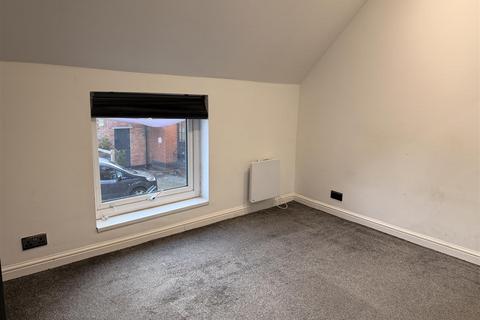 2 bedroom flat to rent, Lutterworth Road, Blaby