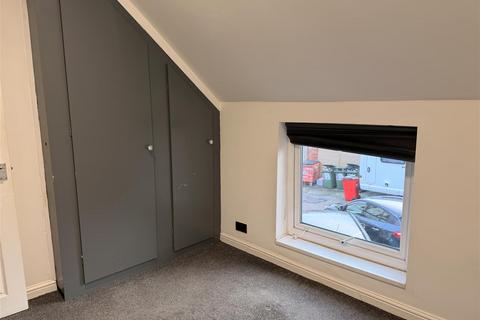 2 bedroom flat to rent, Lutterworth Road, Blaby