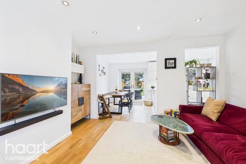 3 bedroom semi-detached house for sale, Macaulay Avenue, Great Shelford, Cambridge