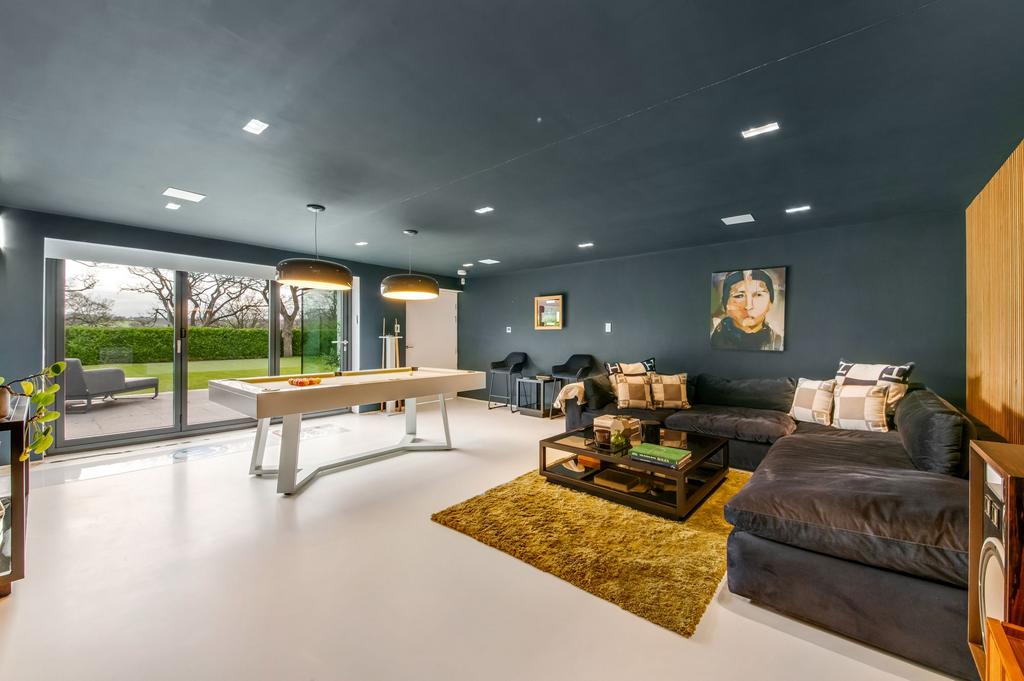Games room / family room