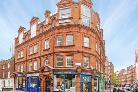 1 bedroom apartment to rent, Kensington Court Place, London, W8
