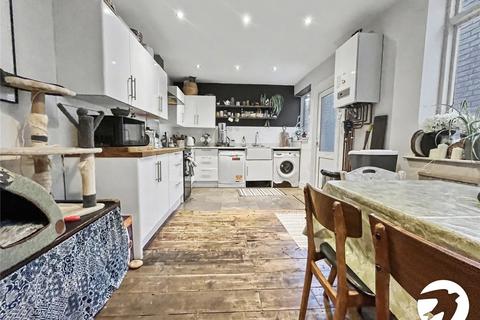 3 bedroom terraced house for sale, Jersey Road, Strood, Kent, ME2