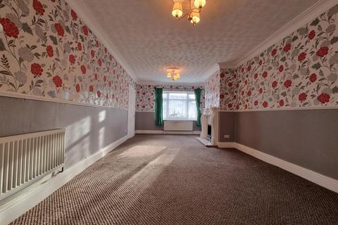 3 bedroom house to rent, Greenwood Avenue, Hull