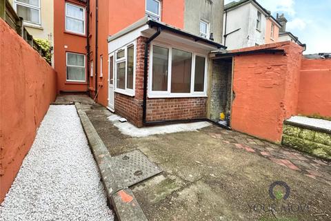 1 bedroom property to rent, Ceylon Place, East Sussex BN22
