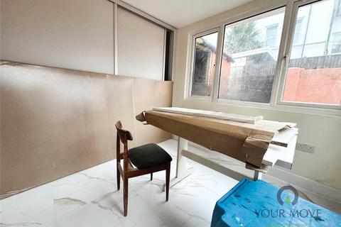 1 bedroom property to rent, Ceylon Place, East Sussex BN22
