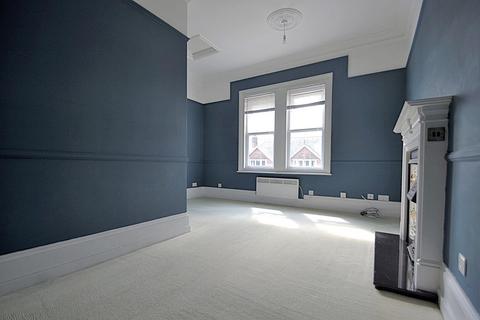 1 bedroom flat to rent, 44 Victoria Road, Sandown