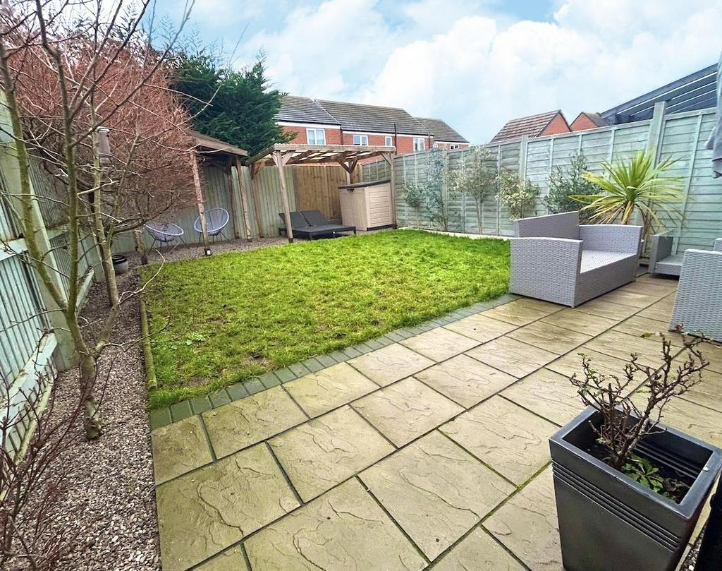 Garden 1.jpg