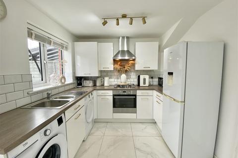 3 bedroom semi-detached house for sale, 47 Rondel Street, Shrewsbury, SY1 4FA