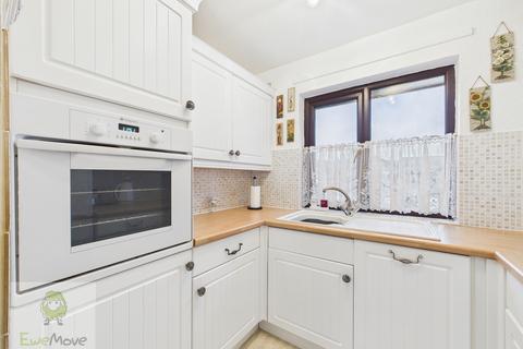 2 bedroom maisonette for sale, Warblers Close, Strood, Rochester, ME2 3ED