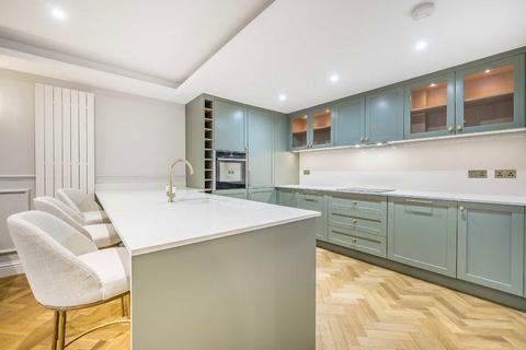 1 bedroom flat to rent, Rose & Crown Yard, London SW1Y