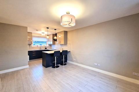 undefined, Dunvegan Place, Polmont, FK2
