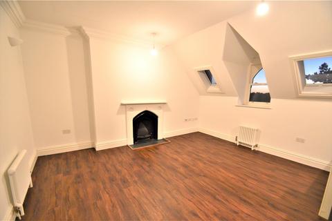 2 bedroom flat to rent, King Edwards Square, Sutton Coldfield, West Midlands, B73