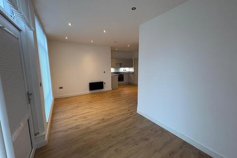 2 bedroom apartment to rent, Missenden House Chalfont Park, Gerrards Cross