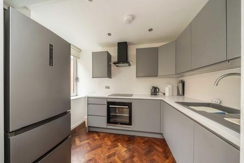 1 bedroom flat for sale, Lambs Conduit Street, London WC1N