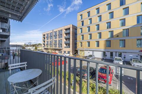 2 bedroom flat for sale, George Street, Ashford, Kent, TN23