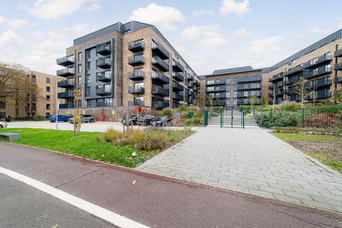 2 bedroom flat for sale, George Street, Ashford, Kent, TN23