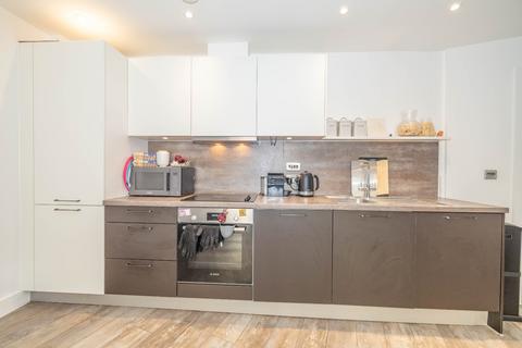 2 bedroom flat for sale, George Street, Ashford, Kent, TN23