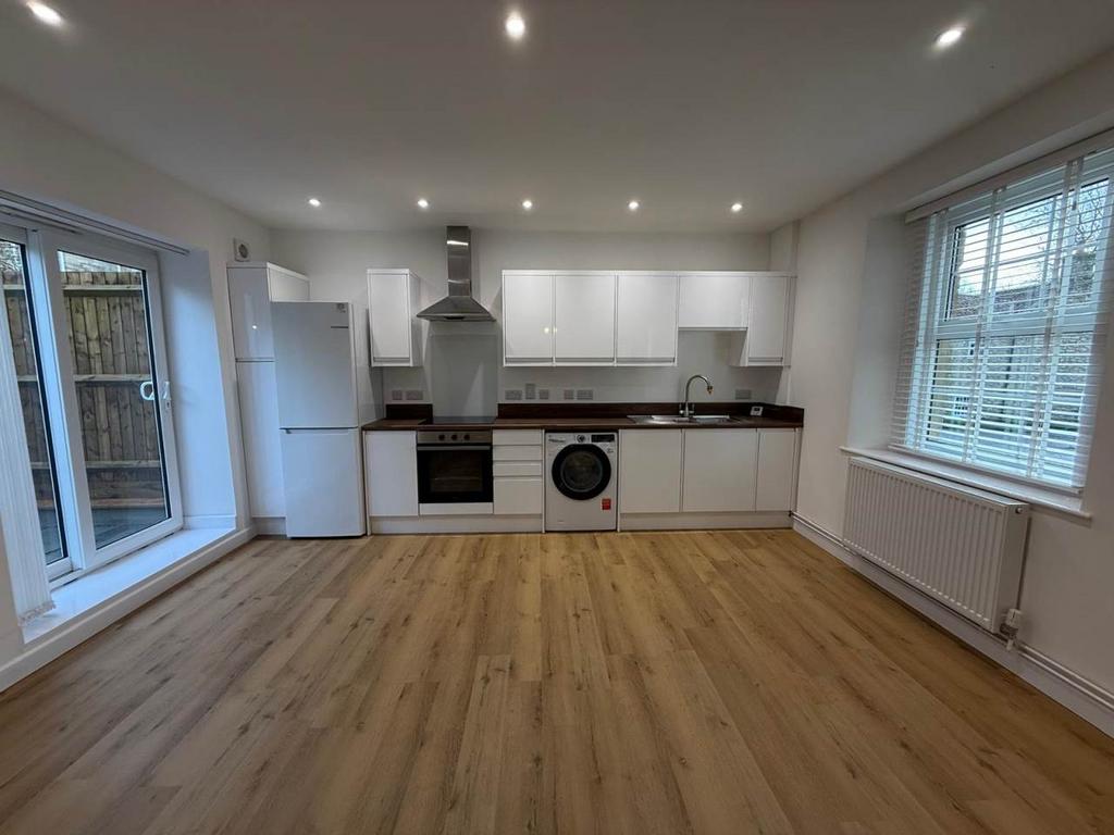 Kitchen/lounge