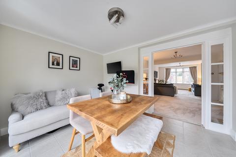 undefined, Tismeads Crescent, Old Town, Swindon, SN1