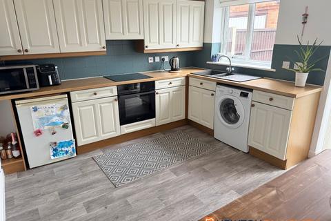 2 bedroom semi-detached house for sale, Maple Drive, 1 LN5