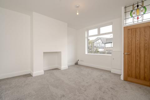 2 bedroom terraced house to rent, Sapling Road, Bolton, BL3