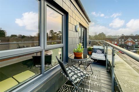 2 bedroom penthouse for sale, Sun Lane, Harpenden, Hertfordshire, AL5