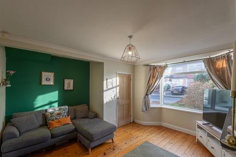 3 bedroom semi-detached house for sale, Fernwood Avenue, Garden Village, Newcastle upon Tyne