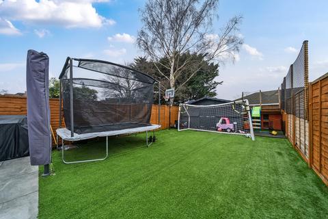 3 bedroom terraced house for sale, Slade Road, Ottershaw, KT16